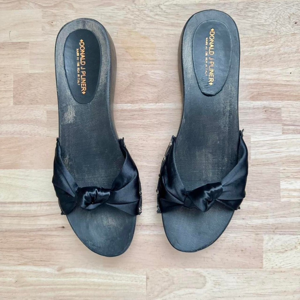 Donald‎ Pliner Black Satin Wooden Flat 10 clog stud vintage 90s Italy boho slide